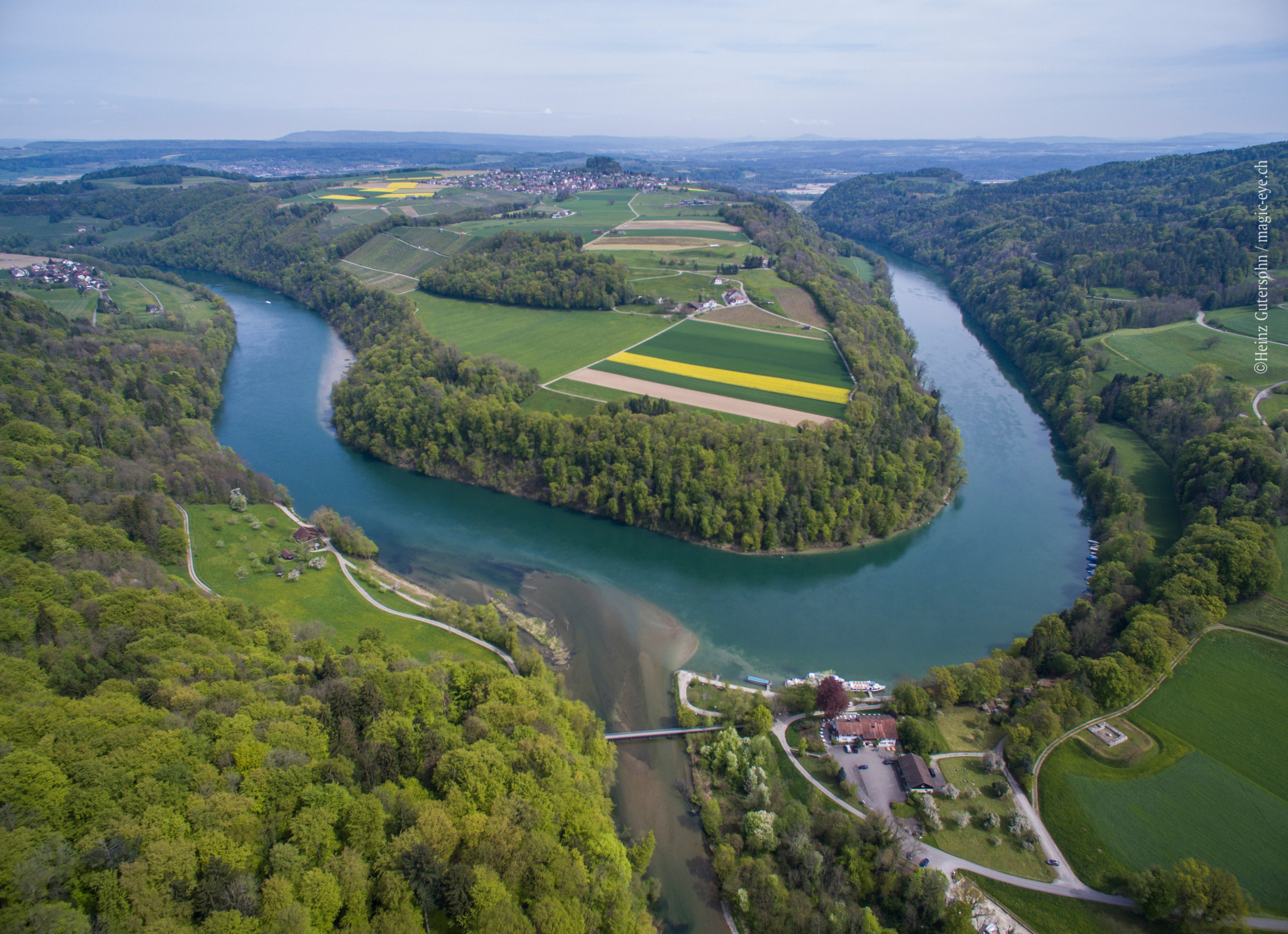 Рейн швейцария озеро. Нижний рейн река. Река рейн во франции. Рейн энд. Река эльба и рейн.